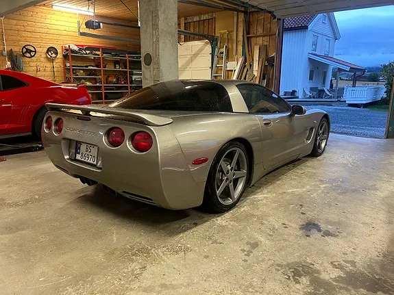 Chevrolet Corvette 2000 photo 5