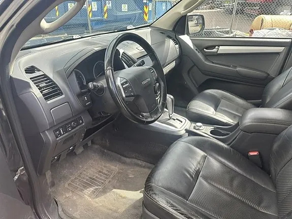Isuzu D-Max 2017 photo 5