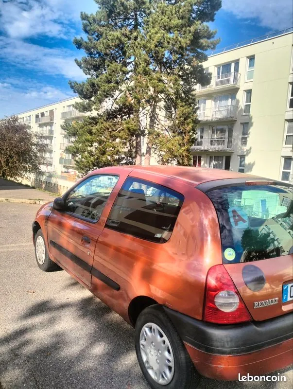Renault Clio 1998 photo 2