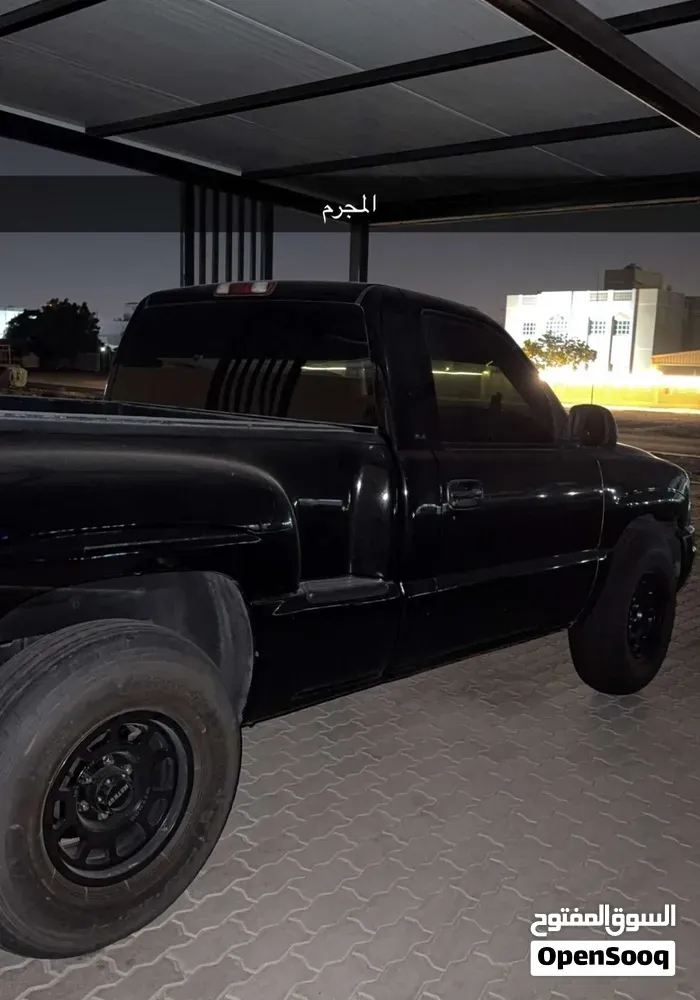 GMC Sierra 2000 photo 3
