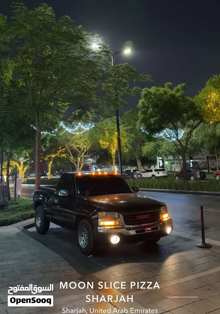 GMC Sierra 2000 photo 2