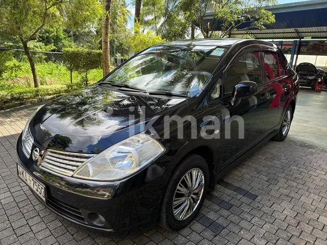 Nissan Tiida 2008 photo 2