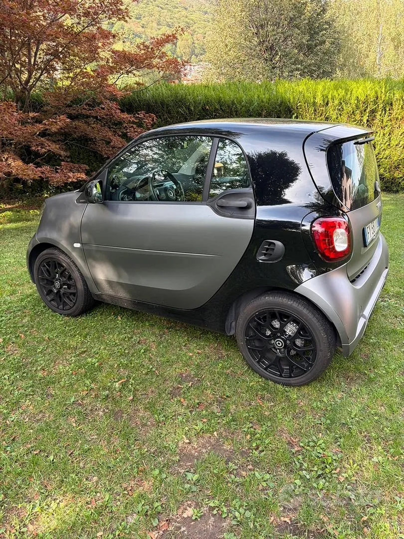 Smart Fortwo 2019 photo 4