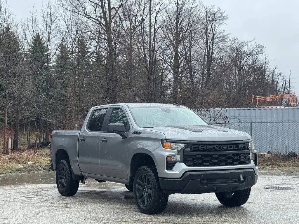 Chevrolet Silverado 1500 2026 photo 3