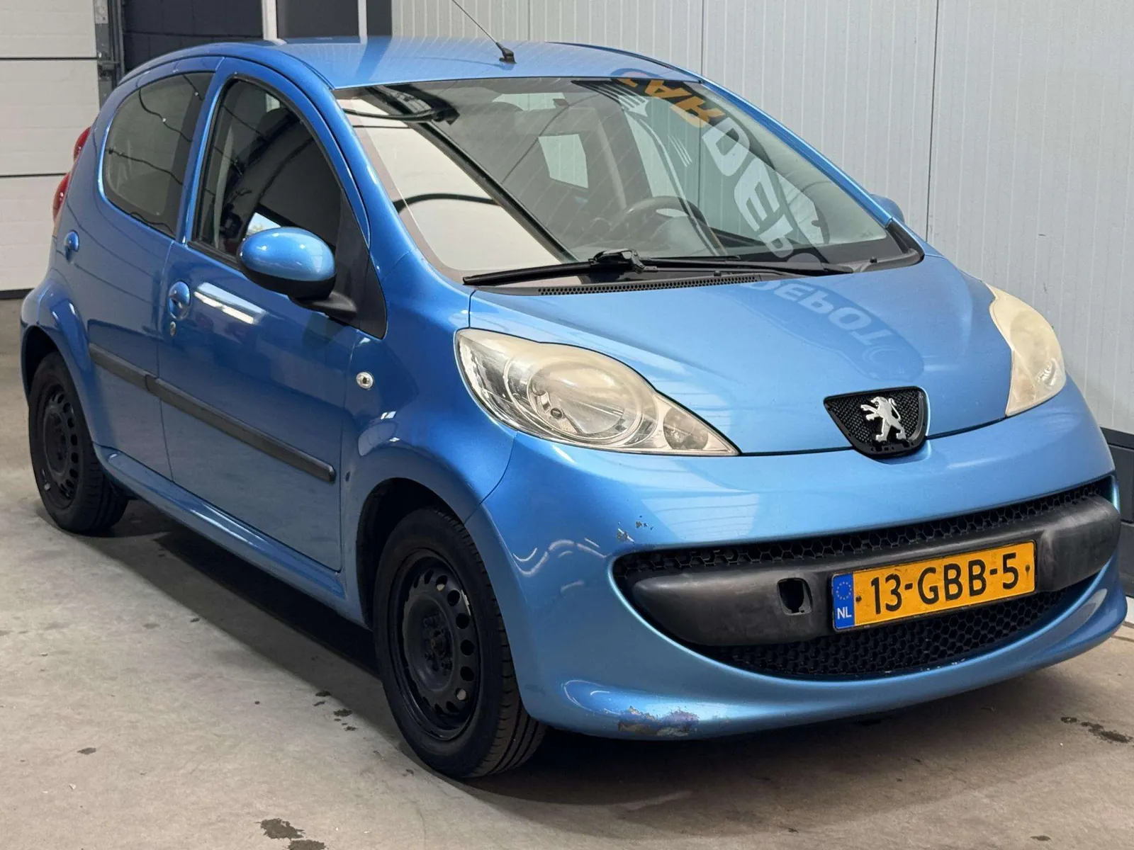 Peugeot 107 2008 photo 3