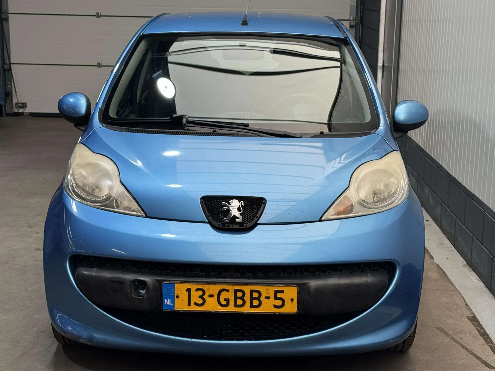 Peugeot 107 2008 photo 2