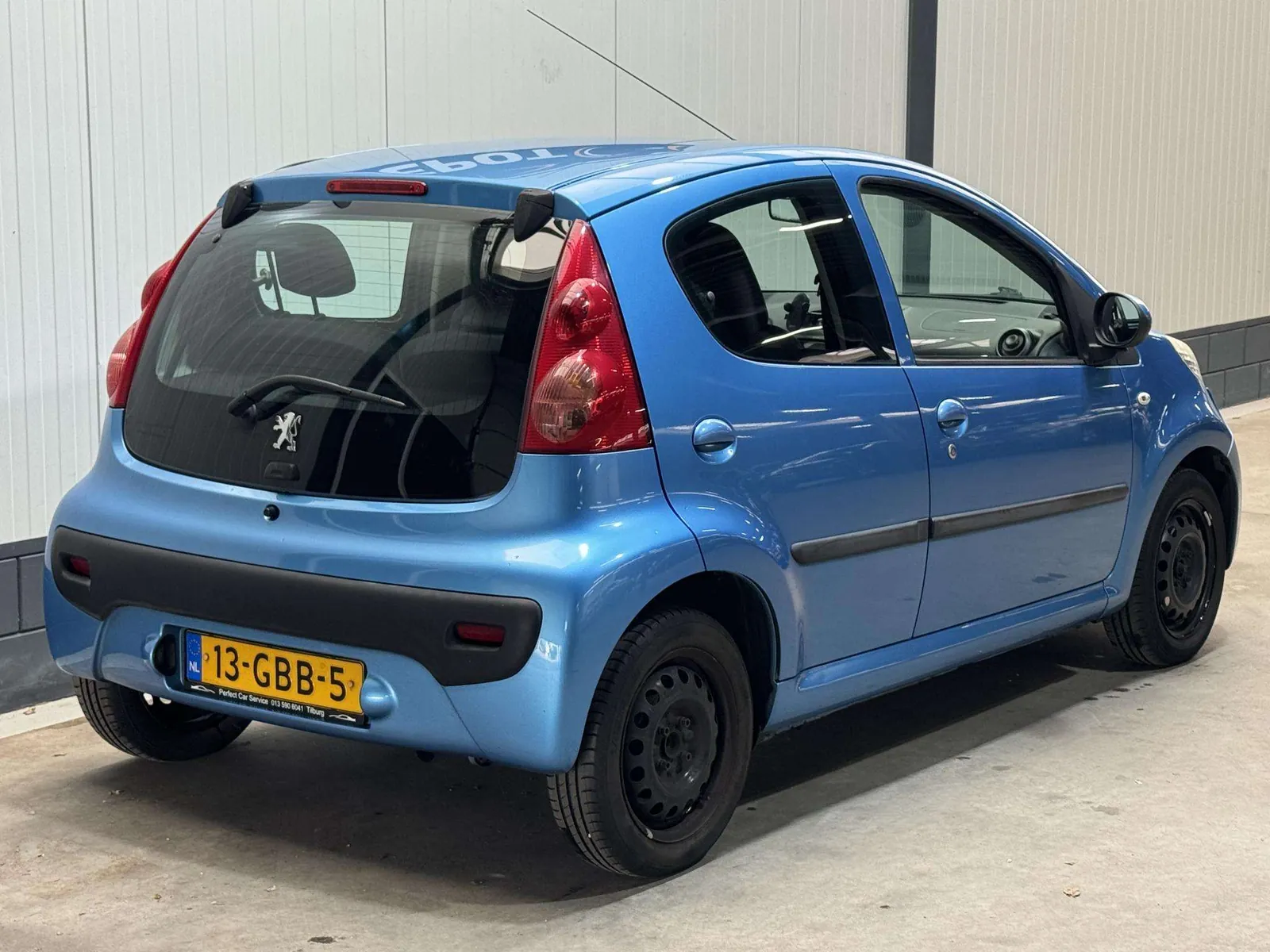 Peugeot 107 2008 photo 5