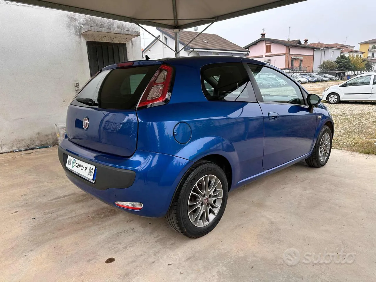 Fiat Punto Evo 2011 photo 4