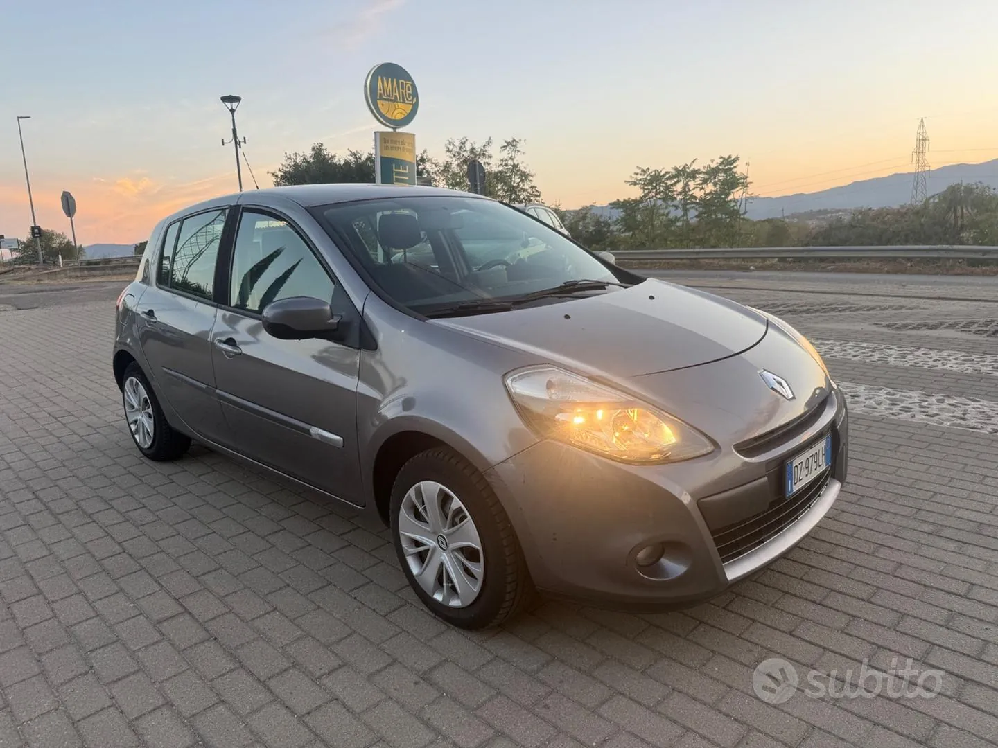 Renault Clio 2009 photo 3