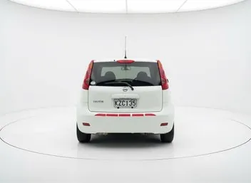 Nissan Note 2006 photo 4