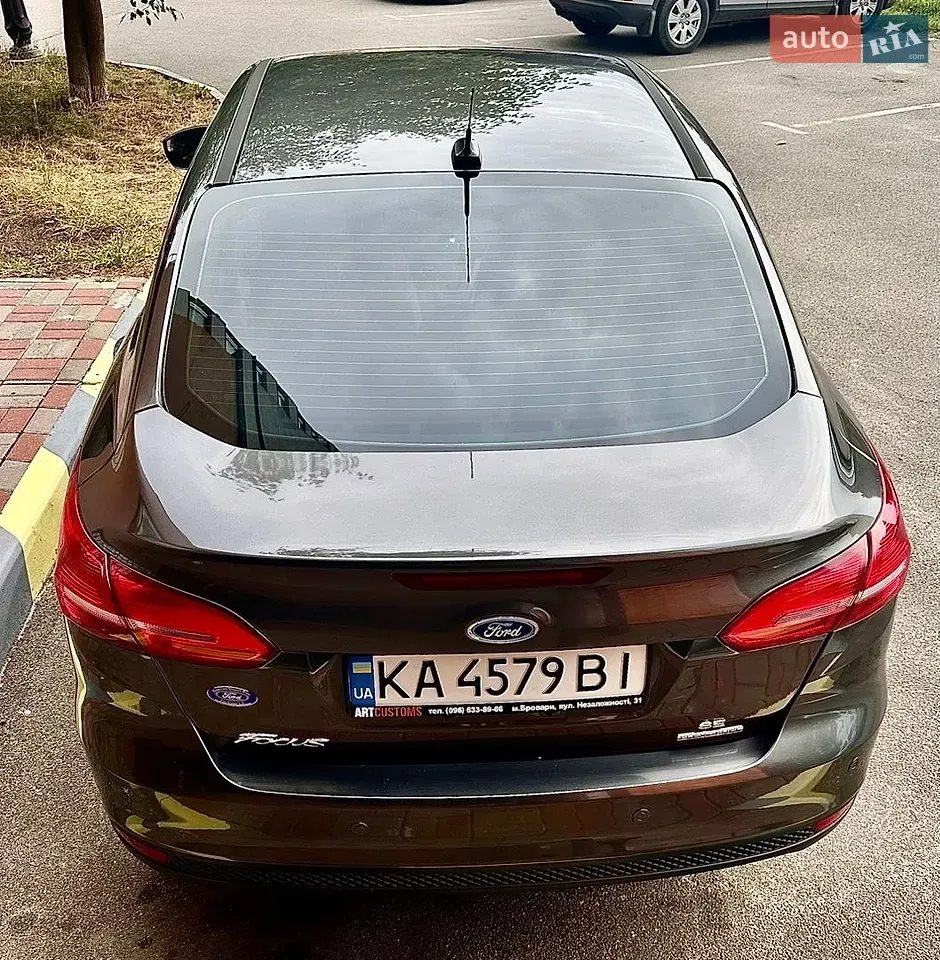 Ford Focus 2015 photo 2