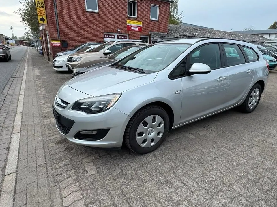 Opel Astra J