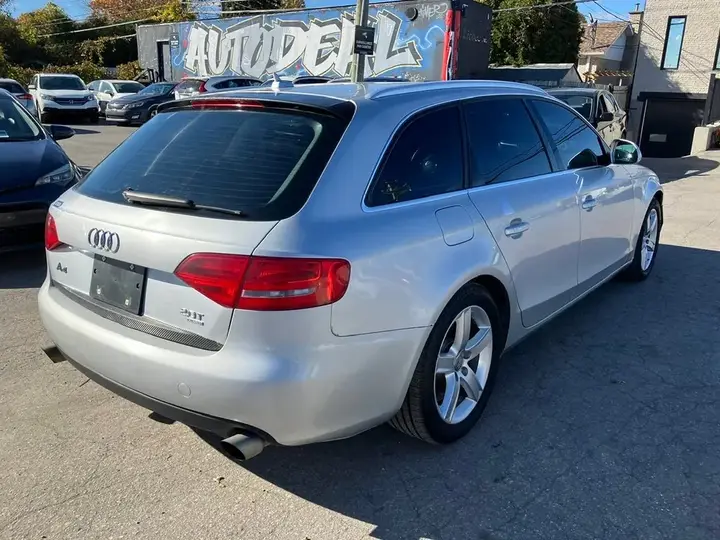 Audi A4 2009 photo 5