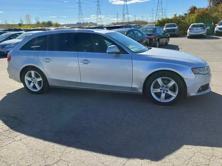 Audi A4 2009 photo 4