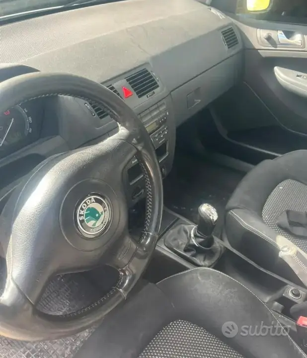 Skoda Fabia 2007 photo 3