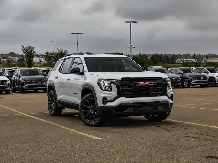 GMC Terrain 2027 photo 2