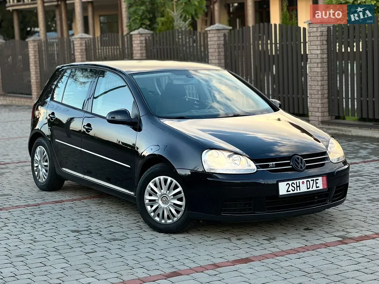 Volkswagen Golf 2008 photo 2