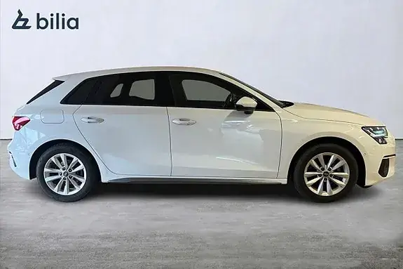 Audi A3 2023 photo 5