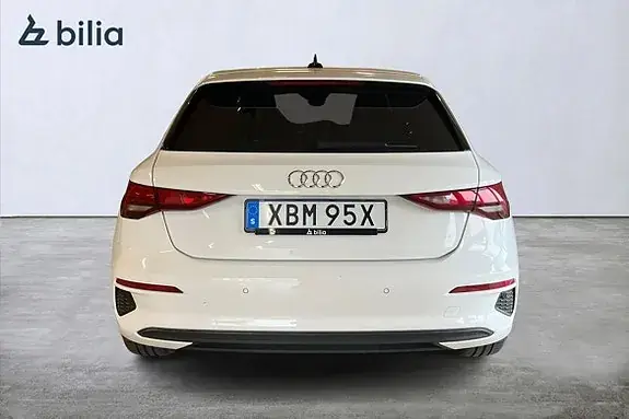 Audi A3 2023 photo 2