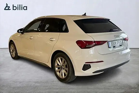 Audi A3 2023 photo 4