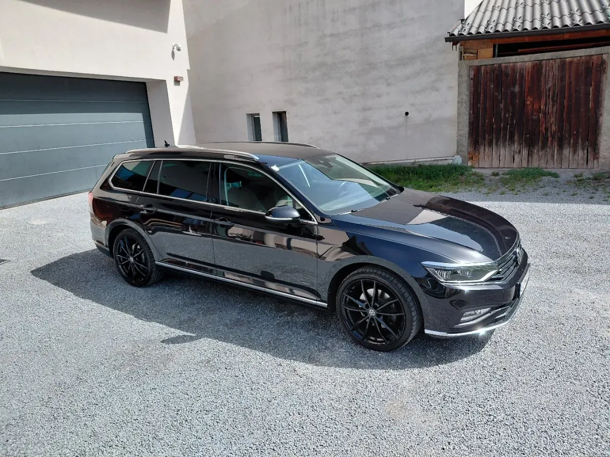 Volkswagen Passat 2021 photo 3