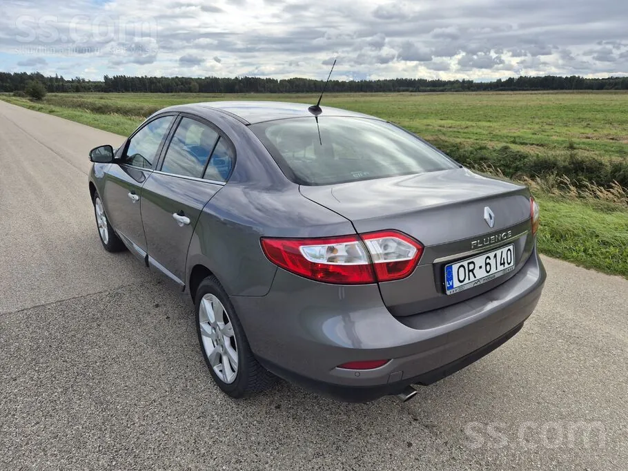 Renault Fluence 2011 photo 5