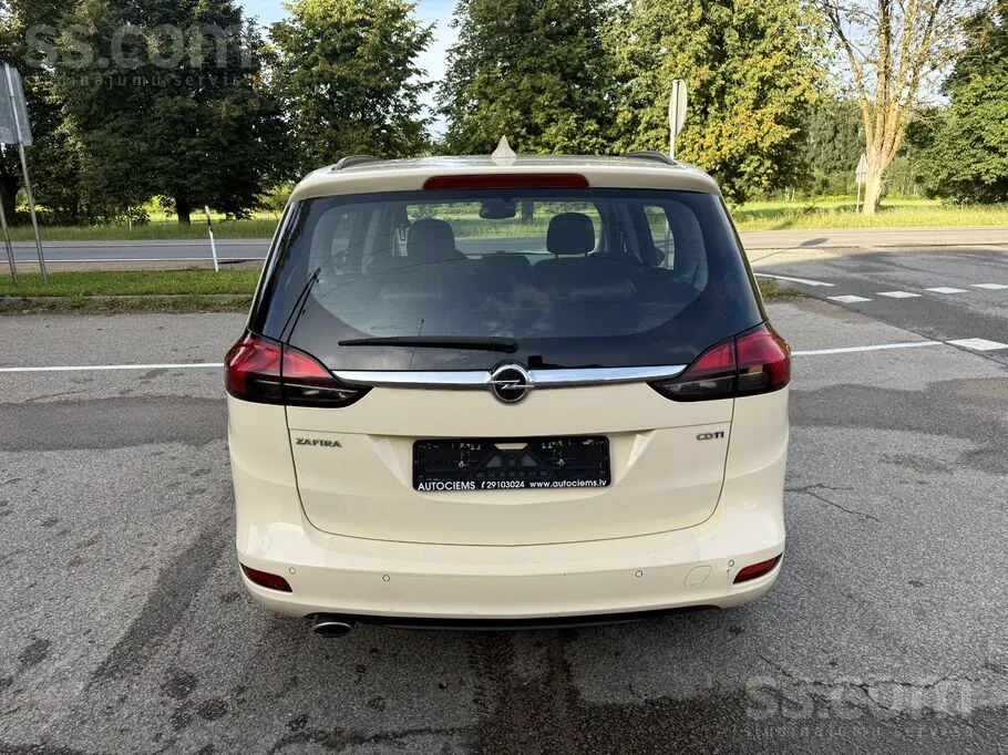 Opel Zafira 2017 photo 5