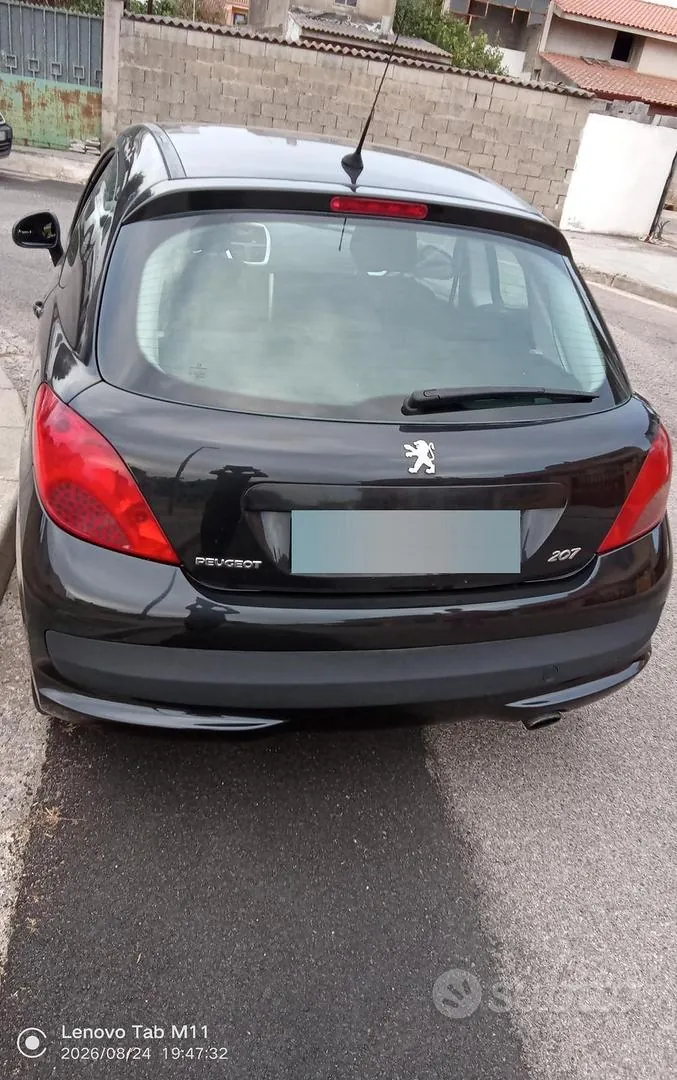 Peugeot 207