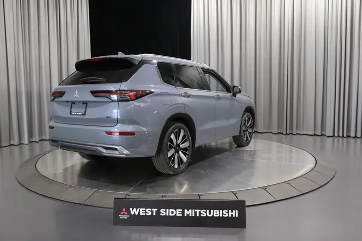 Mitsubishi Outlander 2026 photo 5