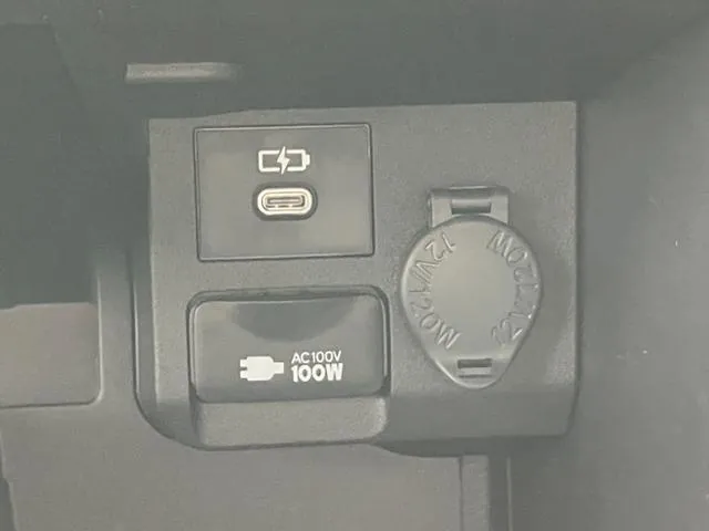 Toyota Probox F 2026 photo 4