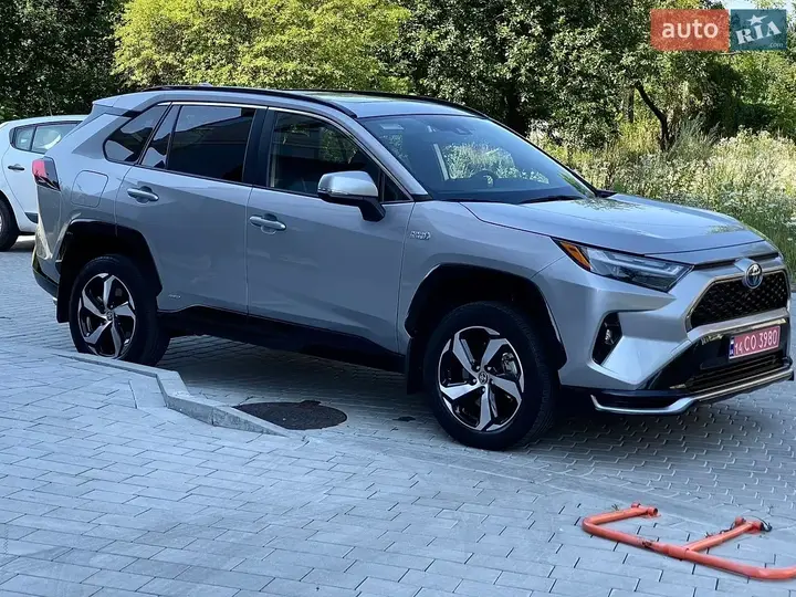 Toyota Rav4 2022 photo 3