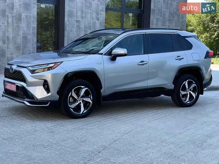 Toyota Rav4 2022 photo 2