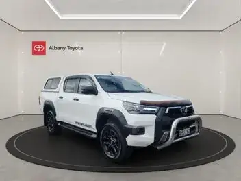 Toyota Hilux 2021 photo 2