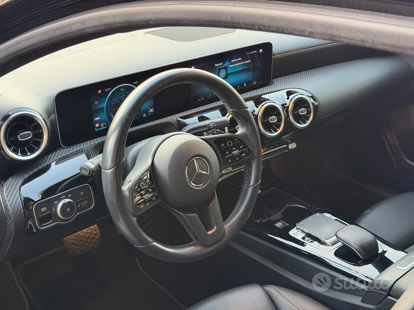 Mercedes-Benz A 180 2018 photo 5