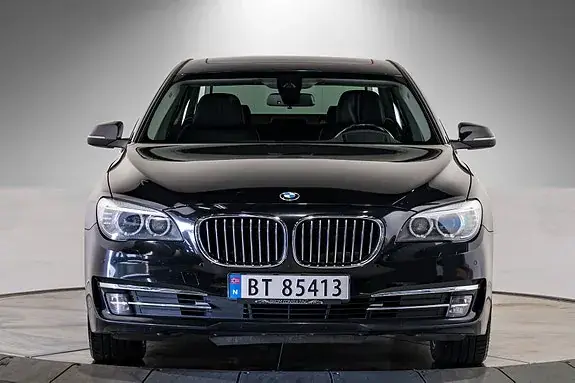 BMW 730D 2014 photo 3