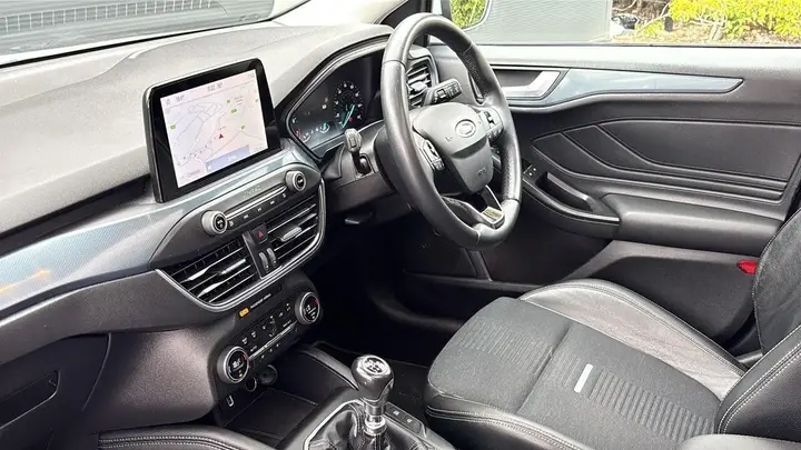 Ford Focus 2019 photo 2