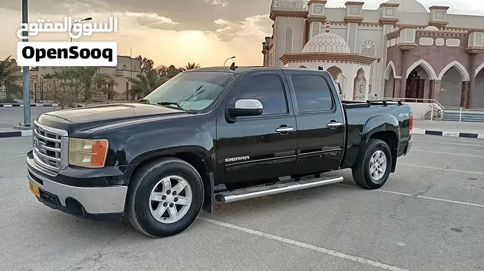 GMC Sierra 2011 photo 4