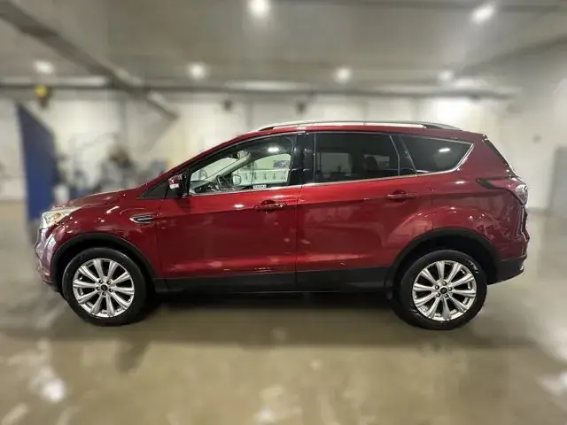 Ford Escape 2017 photo 2