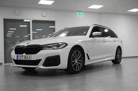 BMW 530E