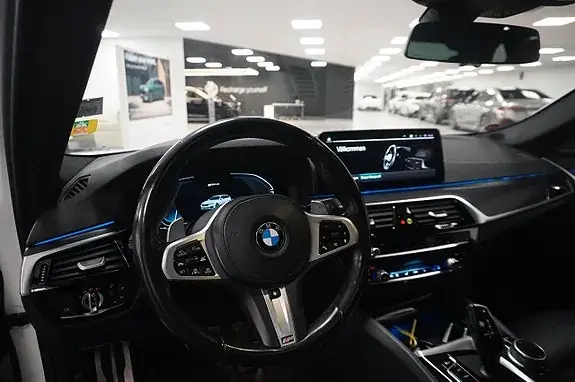 BMW 530E 2021 photo 2