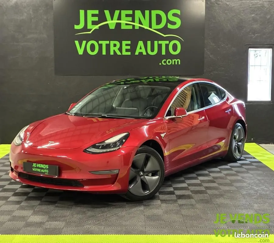 Tesla Model 3 2020 photo 2