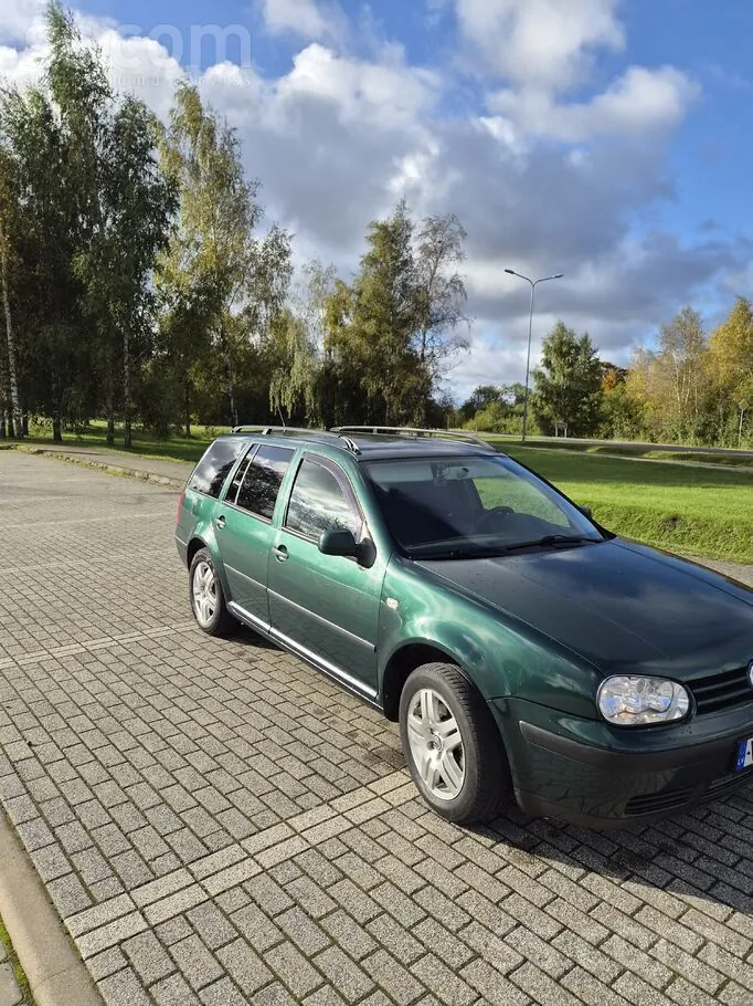Volkswagen Golf 2002 photo 4