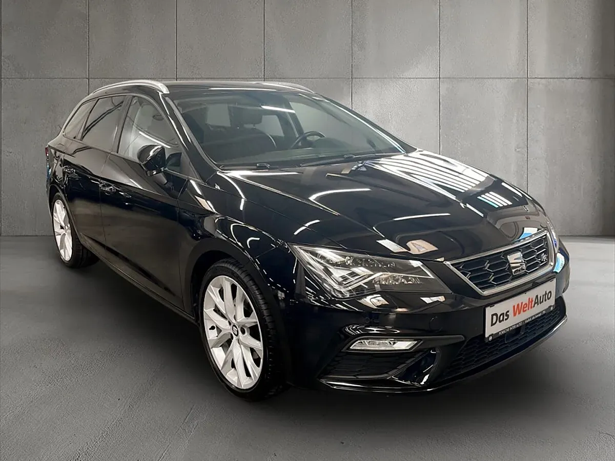 Seat Leon 2019 photo 2