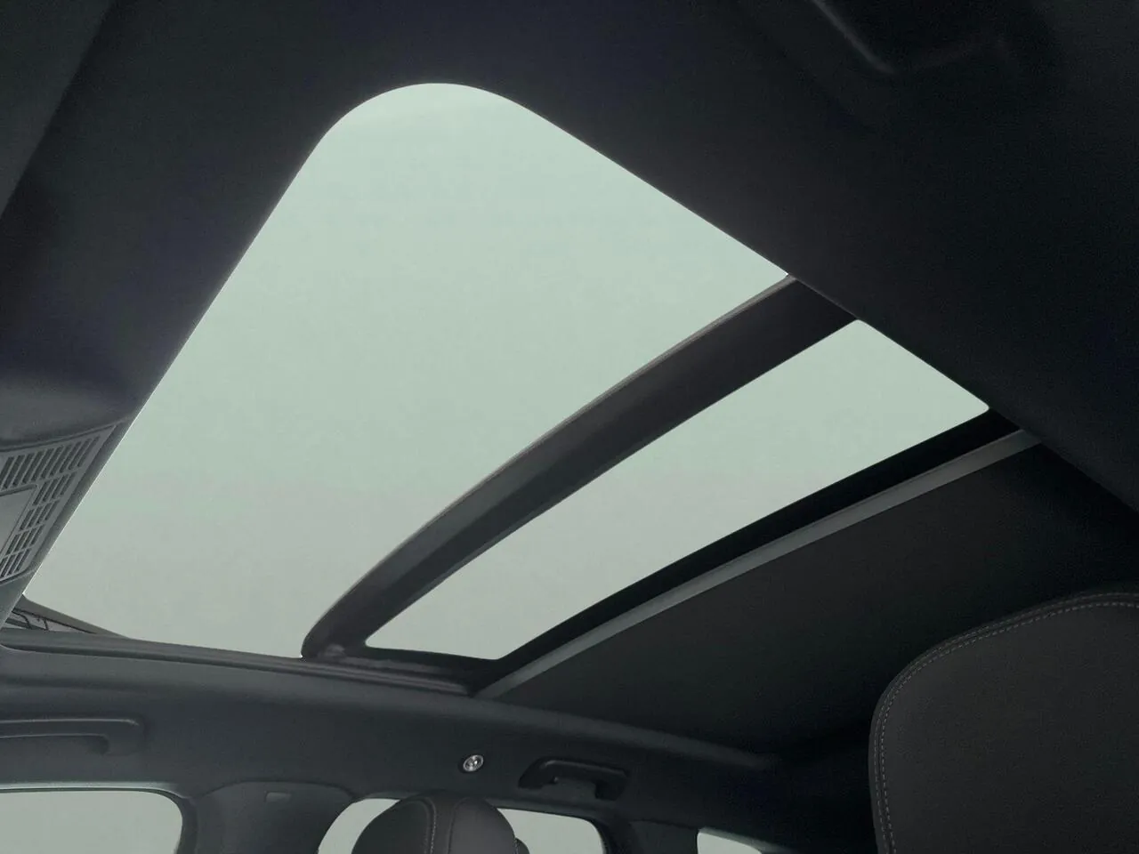 Volkswagen Touareg 2023 photo 5