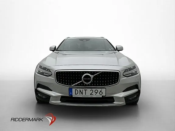 Volvo V90 Cross Country 2019 photo 2
