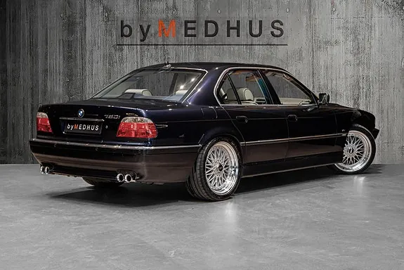 BMW 750I