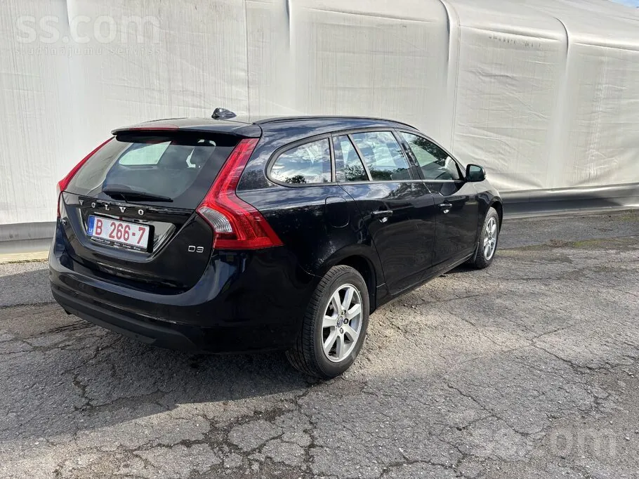 Volvo V60 2012 photo 5