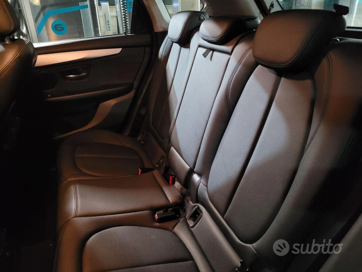 BMW 2 Series Active Tourer 2015 photo 4