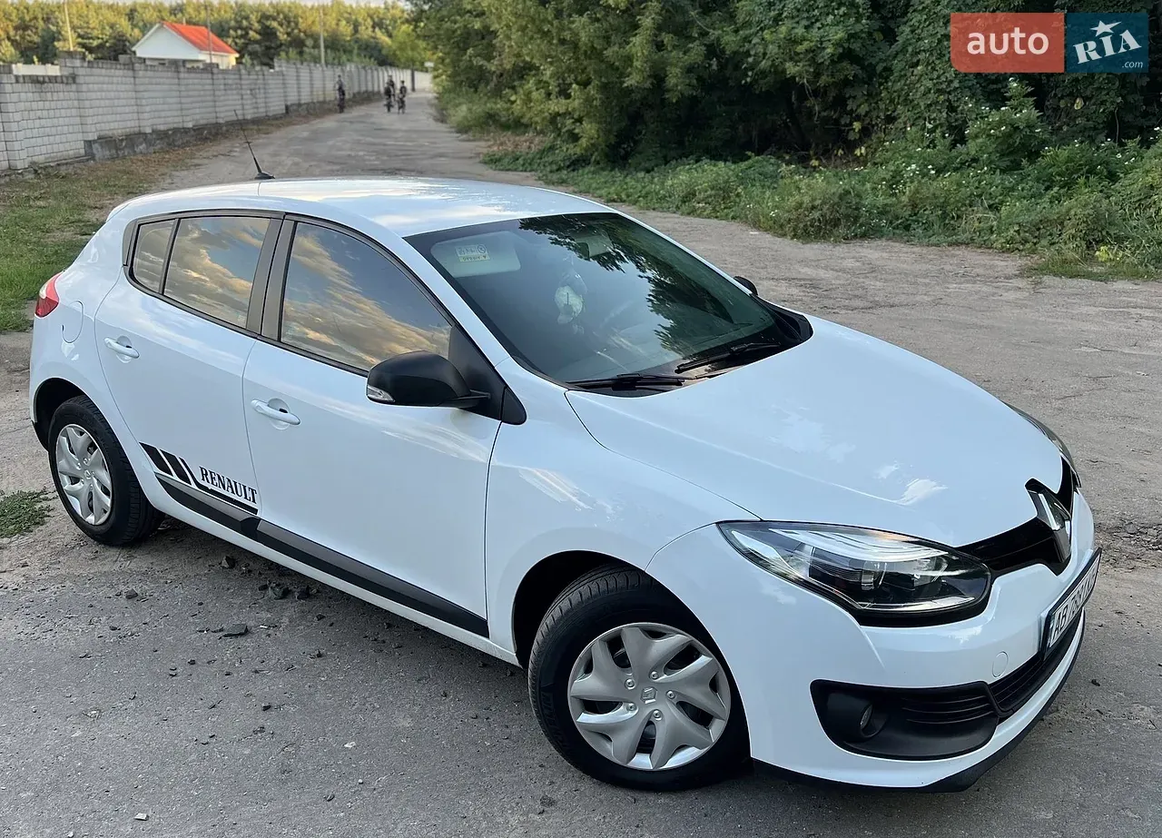 Renault Megane 2014 photo 2