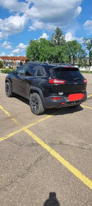 Jeep Cherokee 2018 photo 3